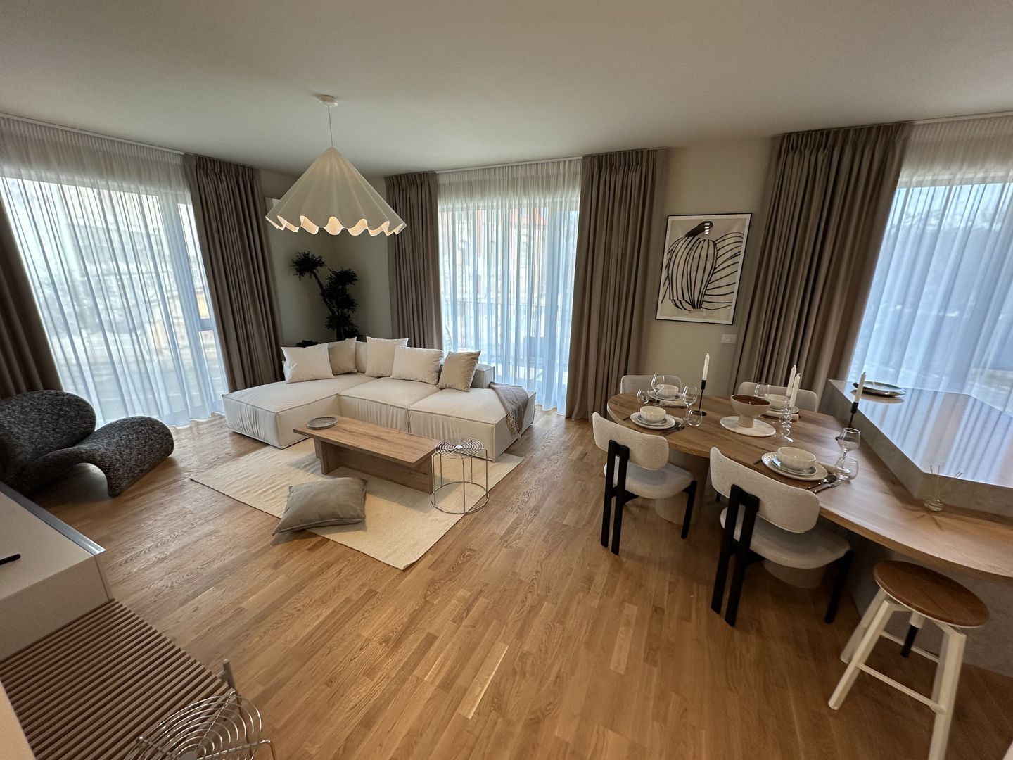 Apartament 3 camere - Poză 4