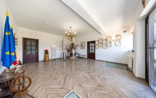 RASNOV| Cladire multifunctionala | 350 mp | Vad turistic si comercial - Poză 13