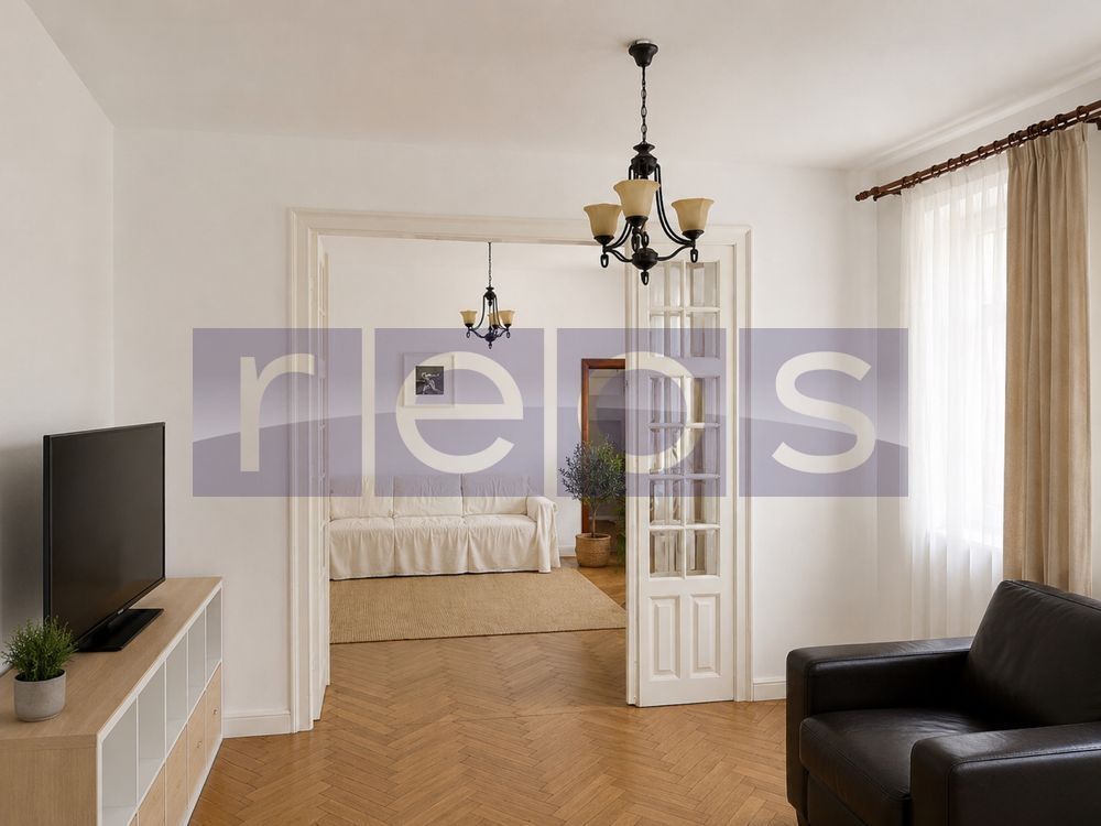 VANZARE  2  APARTAMENTE INDEPENDENTE  INTR-O VILA RENOVATA -144 mp - UNIRII - Poză 3