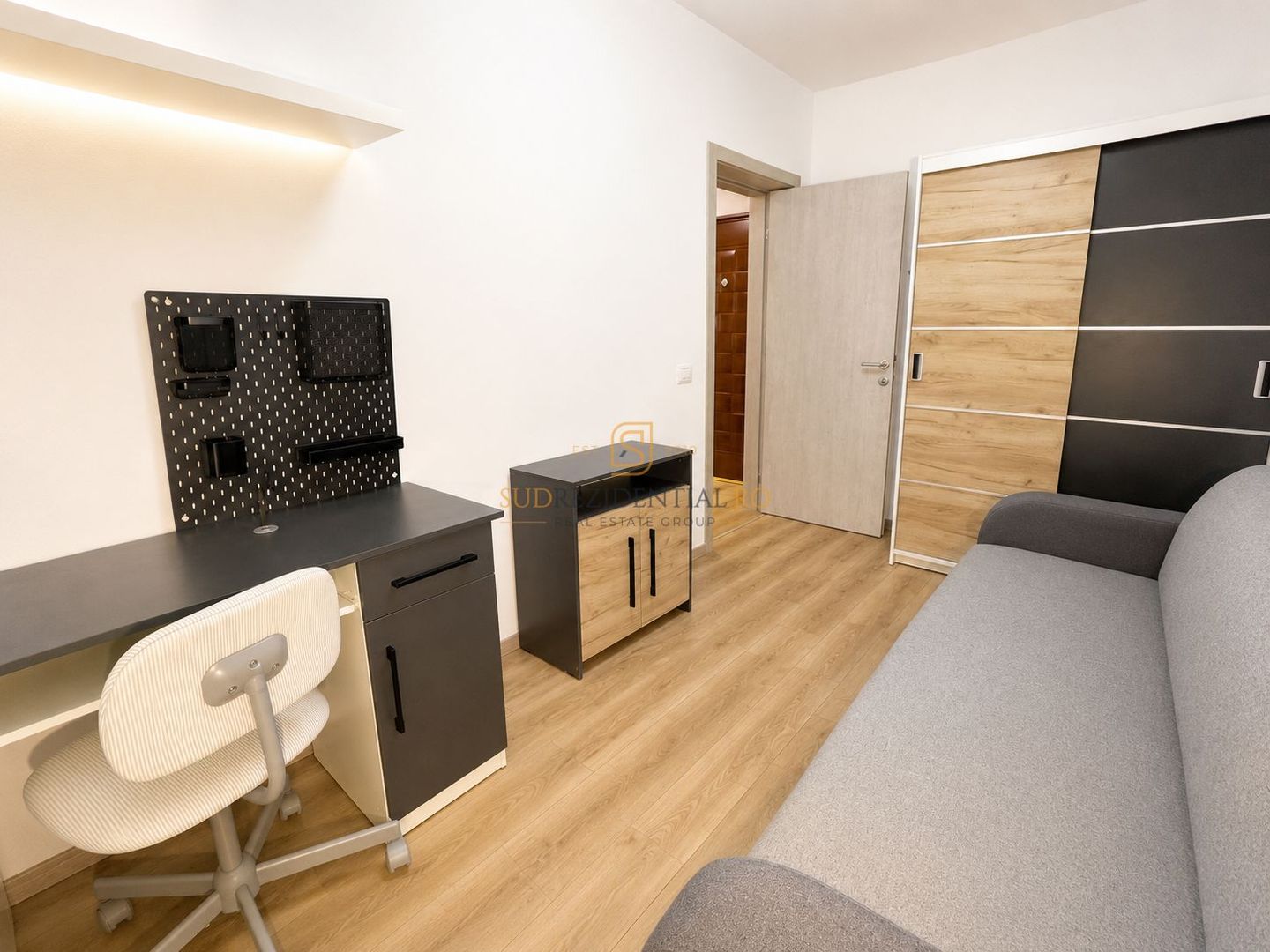 Apartament 3 camere, prima inchiriere - Metrou Piata Sudului - Poză 25