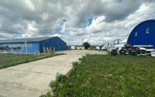 Aerodromul Horesti 24 ha teren + 1400 m2 hangare și 550 m2 cladire administrativa - Poză 7