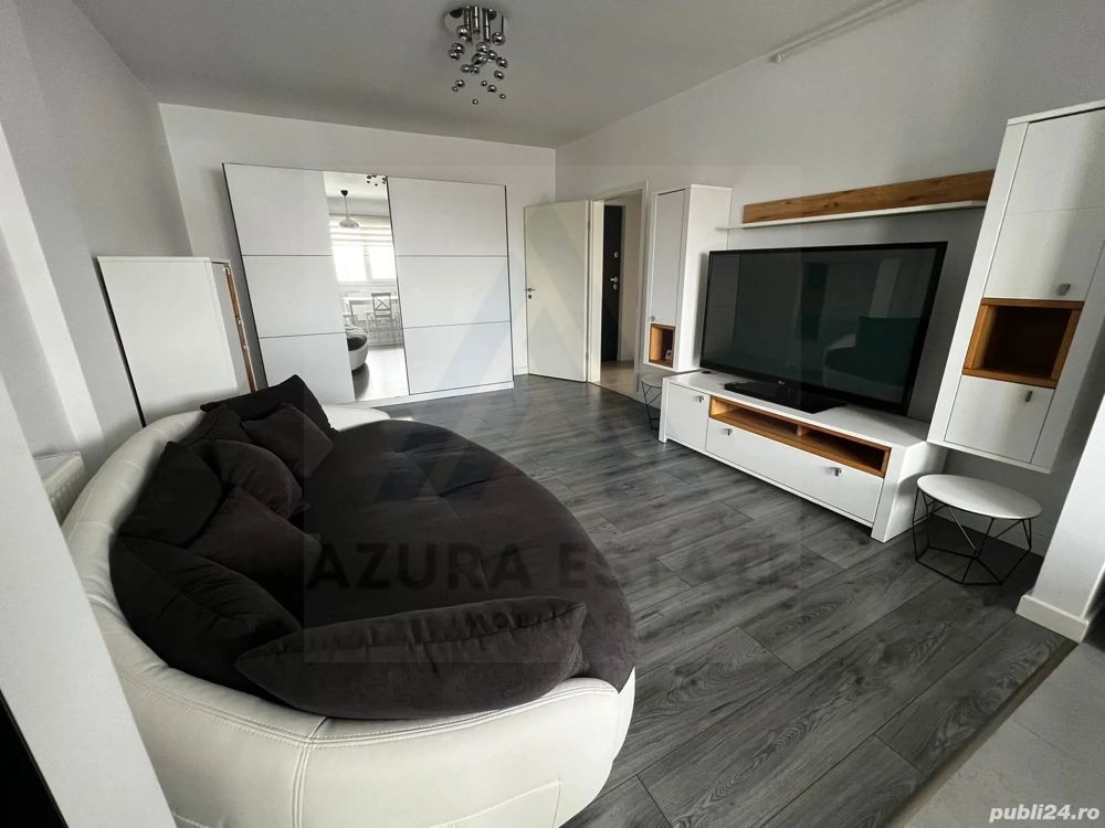 Apartament modern 2 camere etaj 3 lift si parcare pe Calea Surii Mici - Poză 1