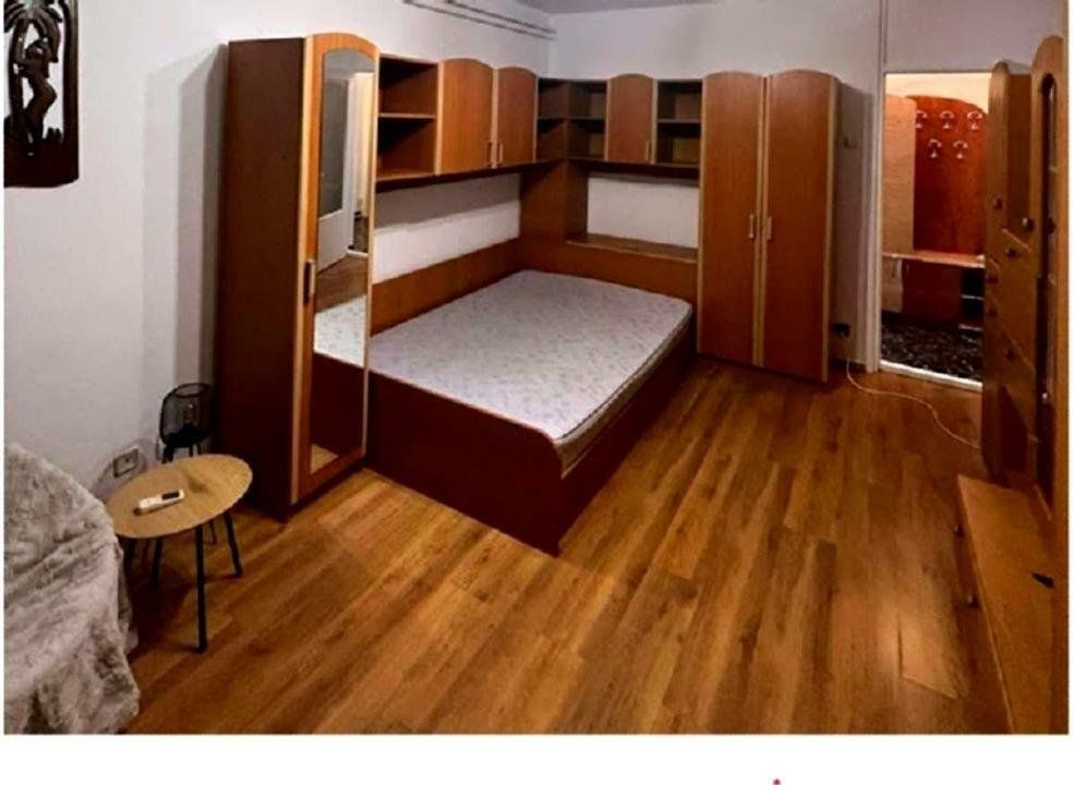 Vanzare garsoniera - Tineretului  - - Poză 5