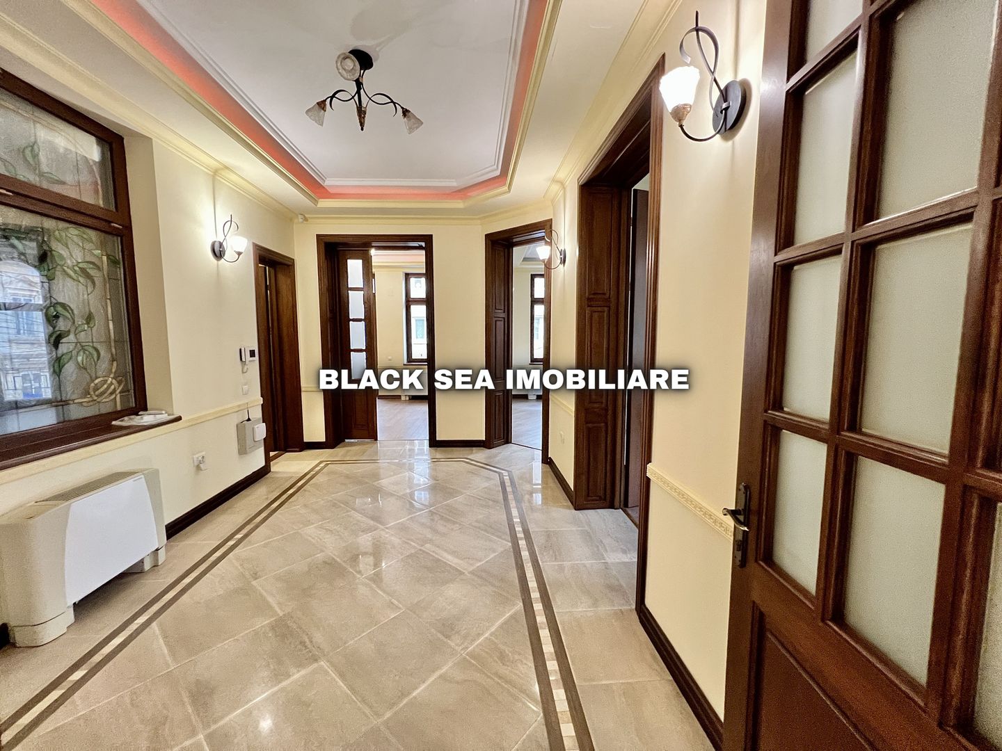 Spațiu Ultracentral 4 Camere – Ideal pentru Birouri / Alte Activitati - Poză 1