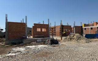 PROMOTIE! Pachet de doua vile la pret redus - Poză 5