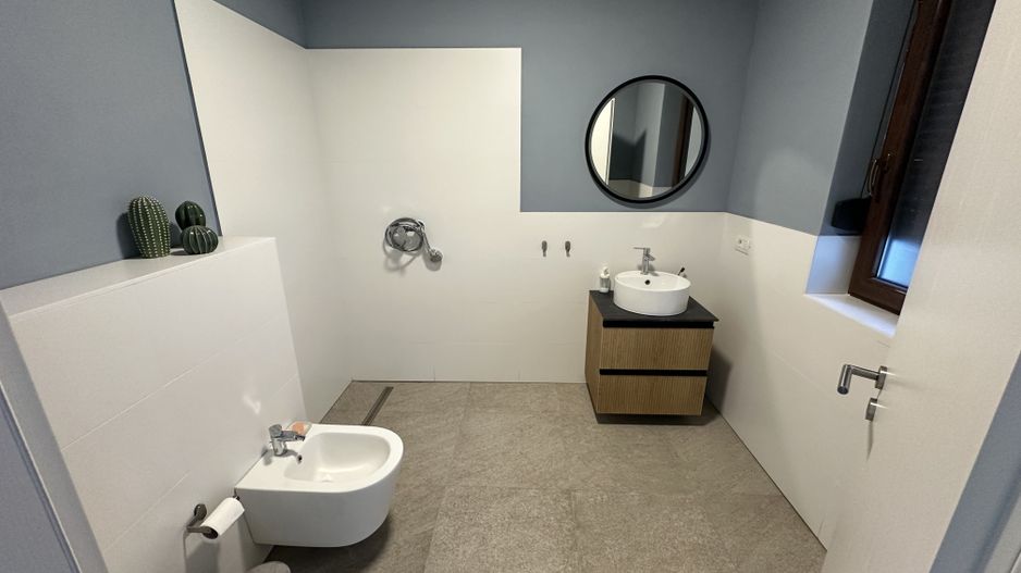 Casa deosebita intr-un cartier privat cu bariera - Poză 25