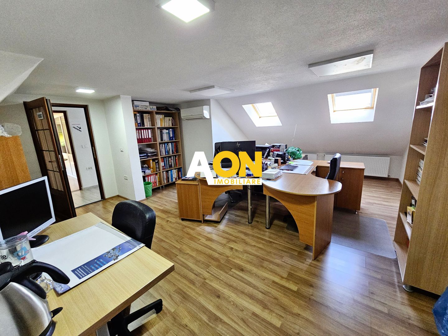 Casa S+P+M, 9 camere, ideala pentru birouri sau clinica, zona Centru - Poză 16