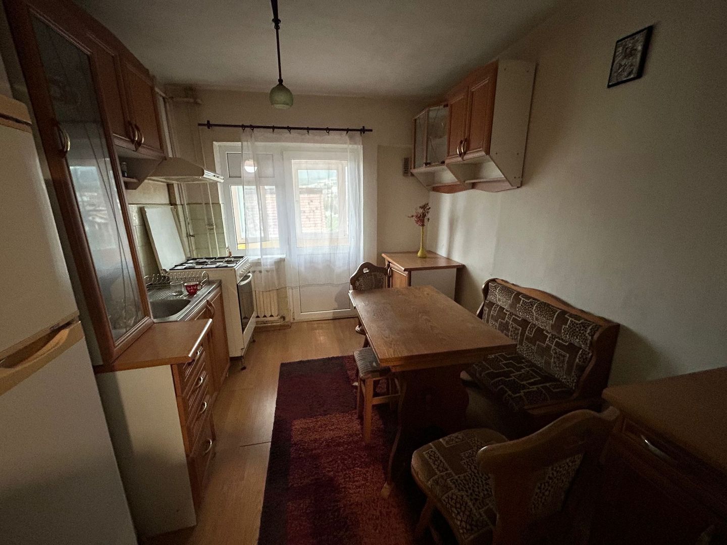 Apartament 3 camere, etaj 3 - zona Cetate - Poză 4