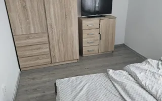 Cazare muncitori Ungheni 2 si 3 camere - 35 lei/persoana/noapte - Poză 18