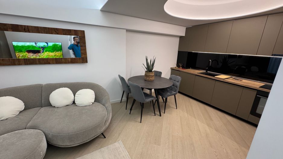 Închiriere ap. 3 camere Lux în Complex Cortina North - Poză 2