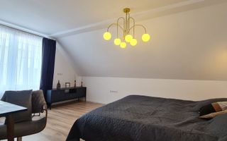 Vila spațioasă și elegantă de vânzare la intrarea în cartierul Turnișo - Poză 22