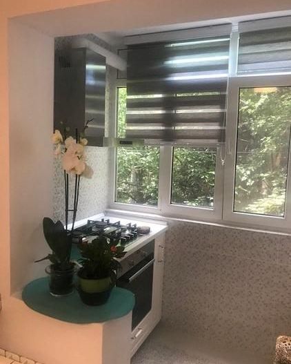 Vanzare Apartament 3 camere, etaj 1, 2 băi, renovat, mobilat, utilat - Sector 5 - Poză 6