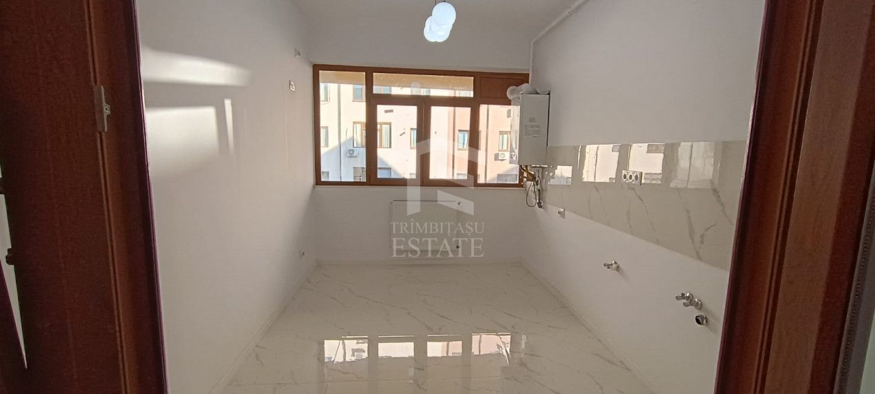 Apartament 3 camere in Prelungirea Ghencea. Renovat de la 0 ! - Poză 9