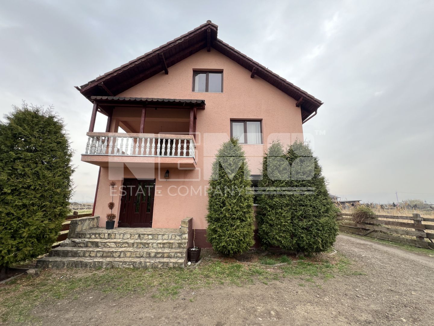 Vila 200Mp Utili | Calea Bucovinei | 16 Ari - Poză 1