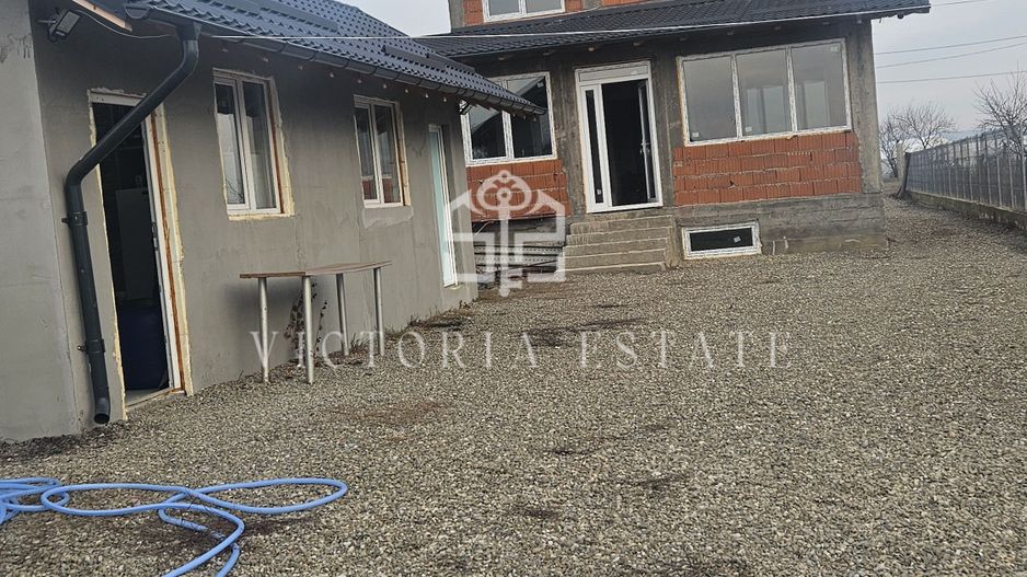 Casa de vanzare Pleasa,com.Bucov - Poză 11