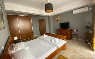 Apartament -220mp + terasa 200mp sector 4 Pasaj Marasesti an bloc 2000 - Poză 8