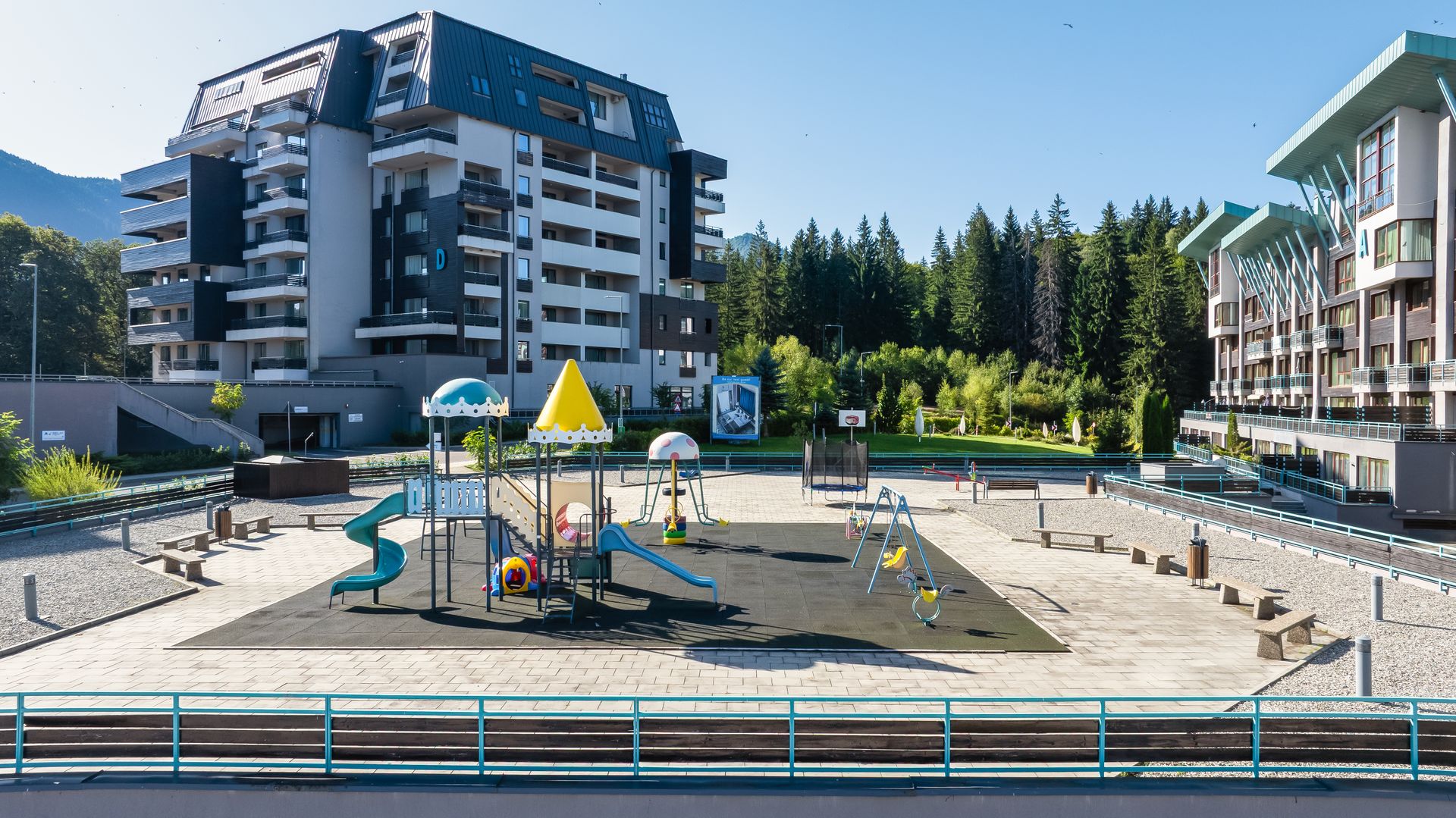 OPORTUNITATE!Două apartamente, două locuri de parcare,plata flexibilă - Poză 27