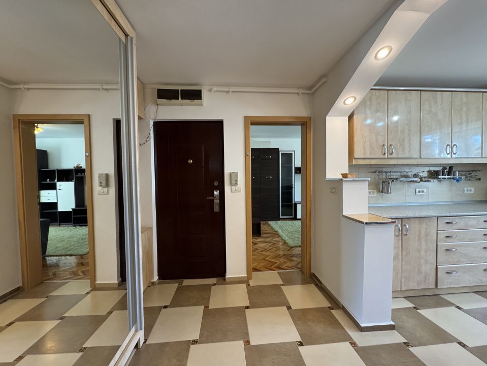 Apartament renovat 2025 | Vox & Iulius la 5 min | Complet utilat | Comision 0 - Poză 7