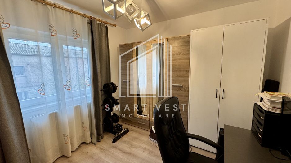 Apartament 3 camere decomandat | Etaj 4/4 | Zona Micro 16 - Poză 2