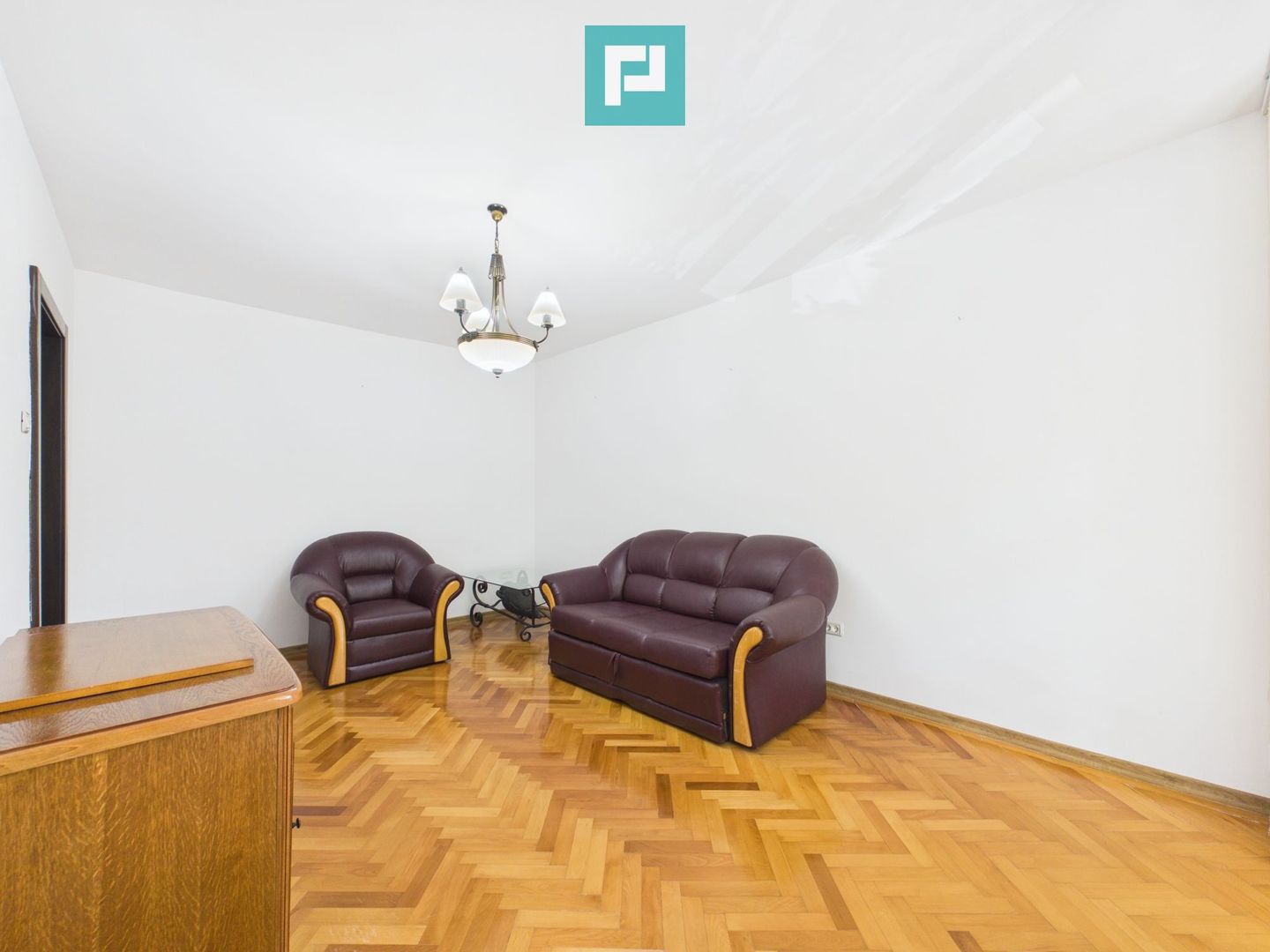 Apartament cu 3 camere decomandat, Str. Horia - Poză 9
