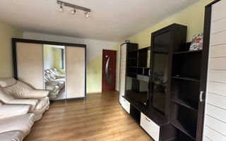 Apartament 3 camere - Zona Centrala - Poză 2