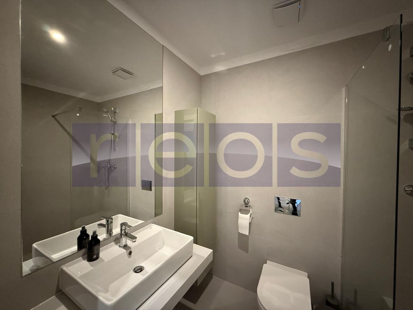 INCHIRIERE 4 CAMERE | ONE NORTH LOFT | MOBILAT SI UTILAT LUX | LOC PARCARE | - Poză 40