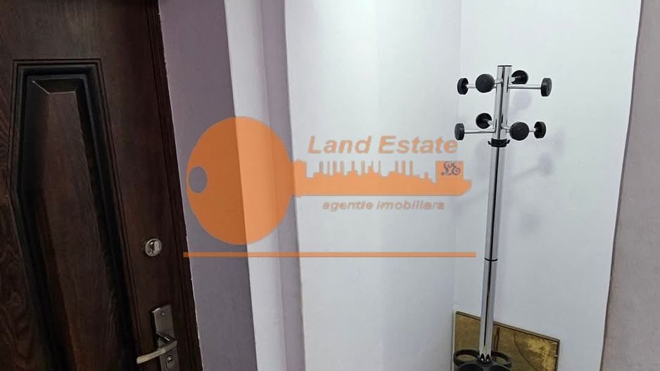 Apartament 3 camere (Un minut de metrou Orizont -7 minute de AFI Cotroceni) - Poză 2