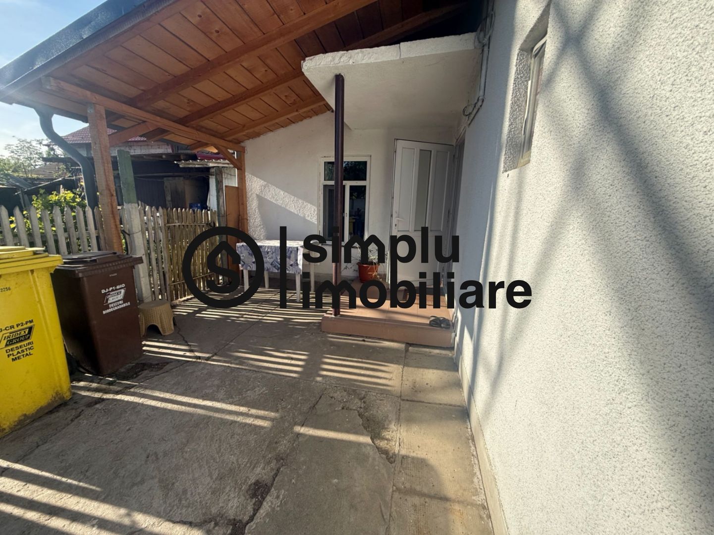 Casa 2 camere de inchiriat 1 MAI - Poză 5