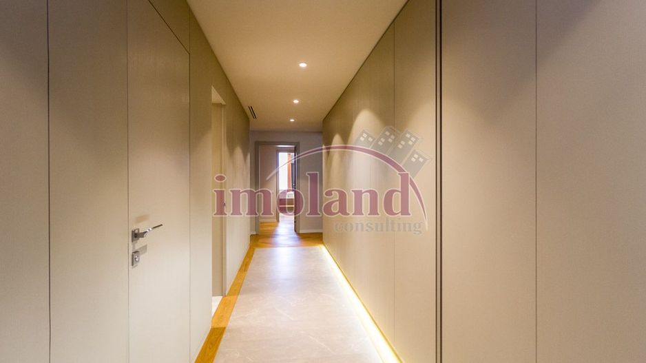 Inchiriere - Apartament - 4 camere - Primaverii - Poză 8