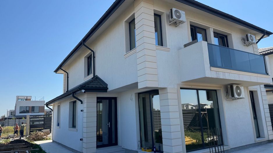 Vila Tunari ECO, POMPA de caldura si PANOURI Fotovoltaice si GARAJ - Poză 6