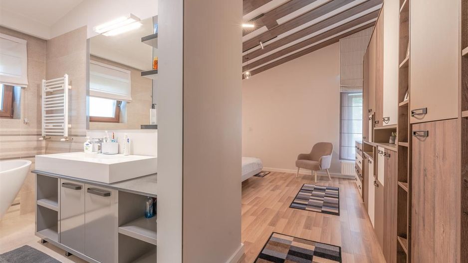 Calitate si confort in Cristian - Poză 15