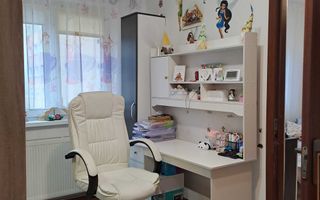 Apartament 2 Camere I Etaj Intermediar I Zona Vasile Aaron - Poză 3