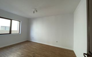 Casa individuala pe parter 160Mp -la asfalt-Ghiroda - Poză 3