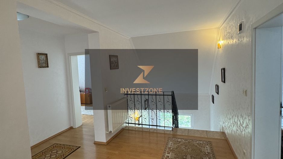 Casa spațioasă în Oradea str Izvorului - Poză 7