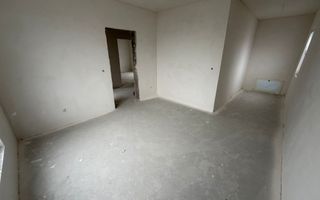 Casă Tip Duplex | 4 Camere | 2 Balcoane | Terasă | Șura Mică - Poză 5