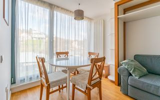 Apartament 2 Camere de Închiriat – Zona Șchei, Parcare Privată - Poză 8