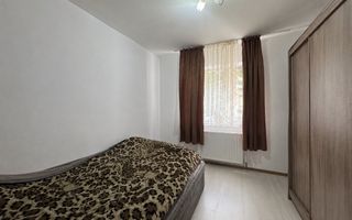 Apartament 3 camere decomandate | 67 mp | Curte | Cetate - Poză 4