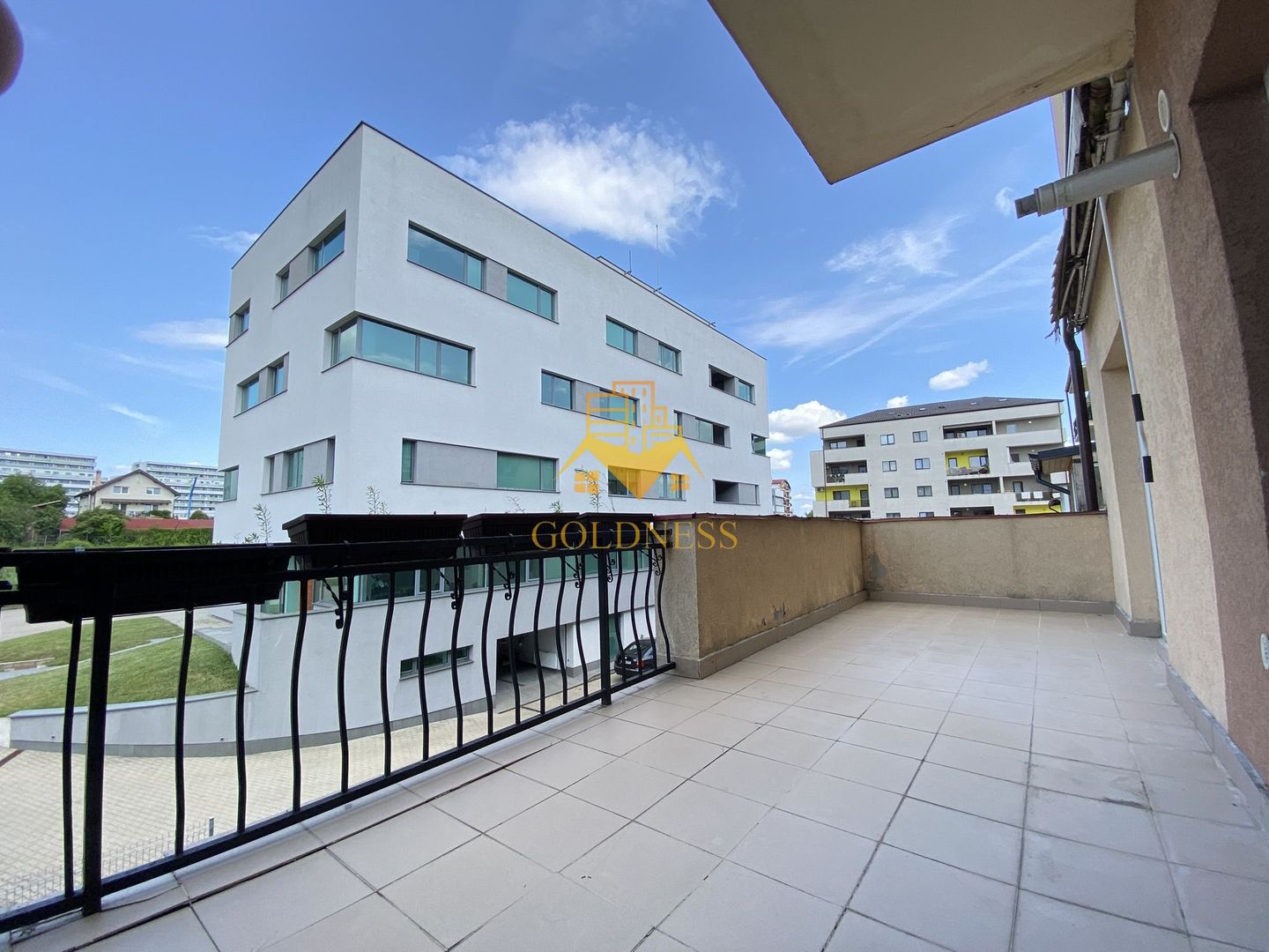 Apartament 2 camere bloc nou Buna Ziua Etajul 1! - Poză 7