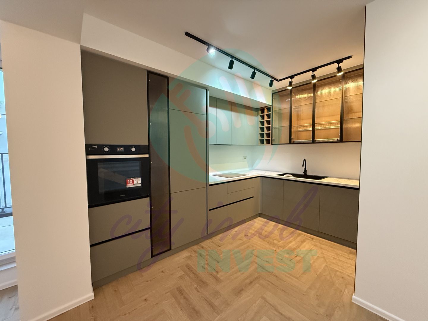 Apartament cu TERASA generoasa de 41 MP si LOC PARCARE INCLUS IN PRET - Poză 3