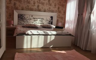 Apartament renovat, 2 camere cu terasa,, zona Constituției - Poză 8