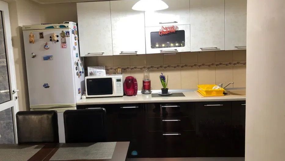 De inchiriat apartament  3 cam,Micro 38,et 1,mobilat si utilat complet - Poză 4