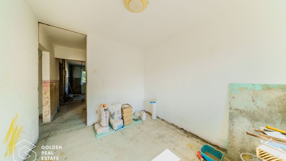 Apartament 3 camere, zona Alfa, decomandat - Poză 6
