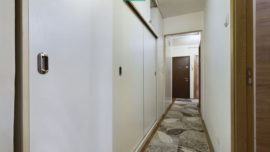 Apartament cu 3 camere de închiriat zona 300 - Poză 7