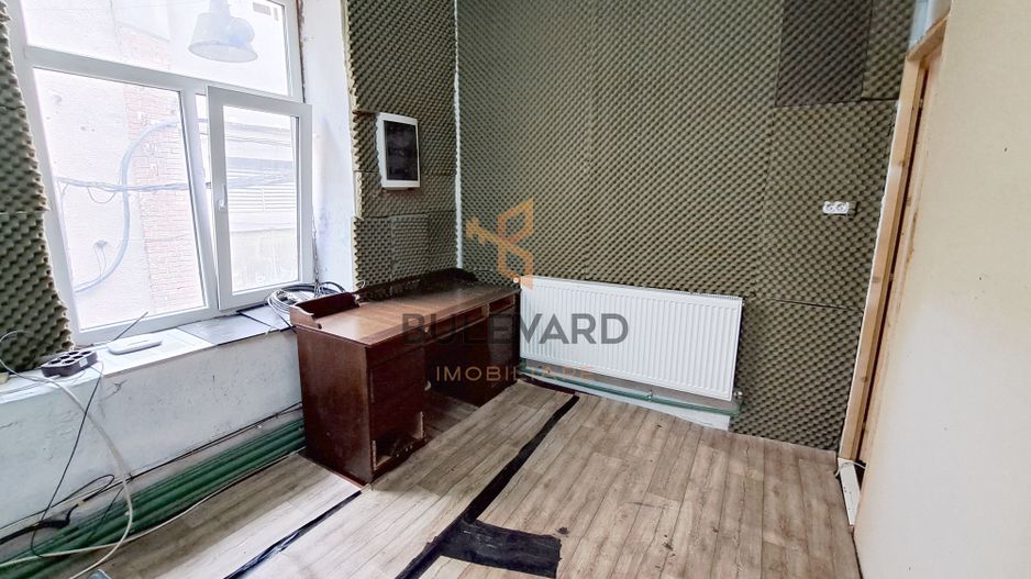 Spatiu de birouri 210 mp, zona Piata 1 Mai! - Poză 8