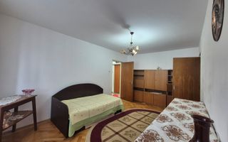 Apartament la 6 minute de gară, piata si Centru Civic, pet friendly - Poză 9