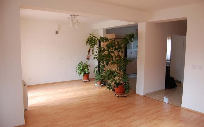 Vila cocheta 3 camere in cartierul Azur, Pipera - Poză 4