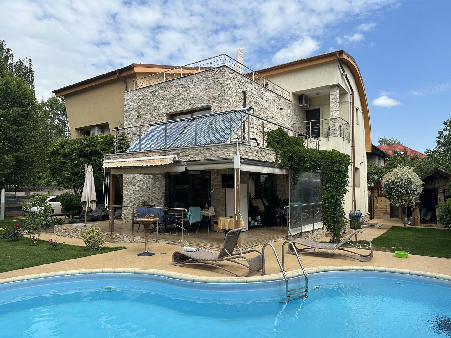 Iancu Nicolae- Vilă impresionantă-8 camere si 772 mp teren- comision 0 - Poză 4