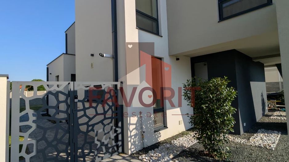 Duplex 4 camere | Finisaje premium | Giroc - Poză 3