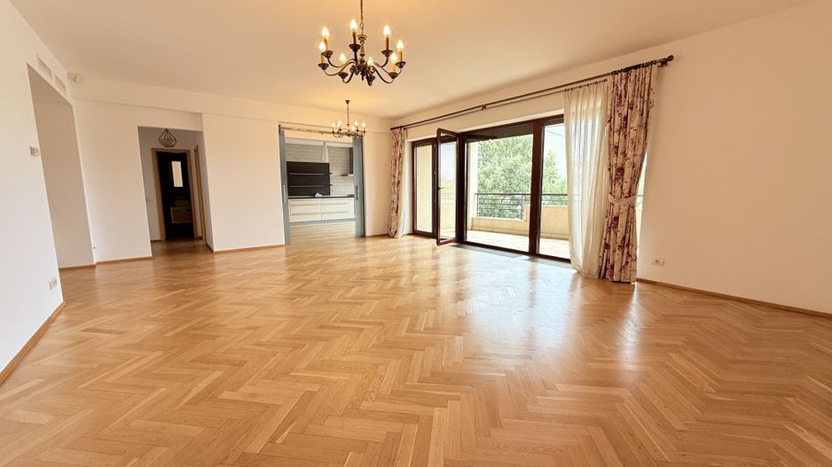 APARTAMENT DEOSEBIT ADIACENT CALEA VICTORIEI - Poză 1