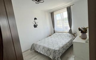 Vand apartament 2 camere, zona Nord - Poză 3